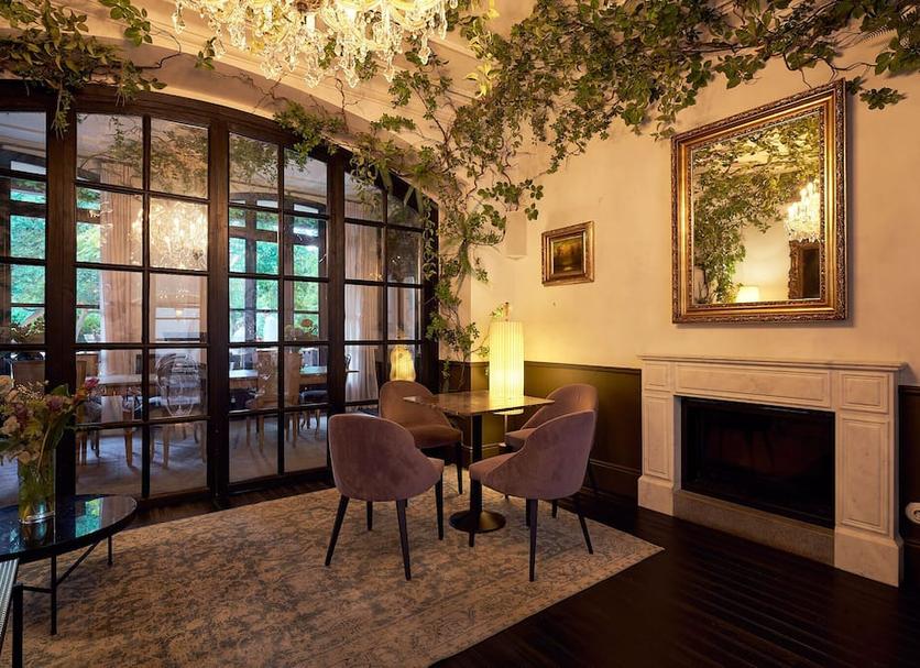 Dining room Photo