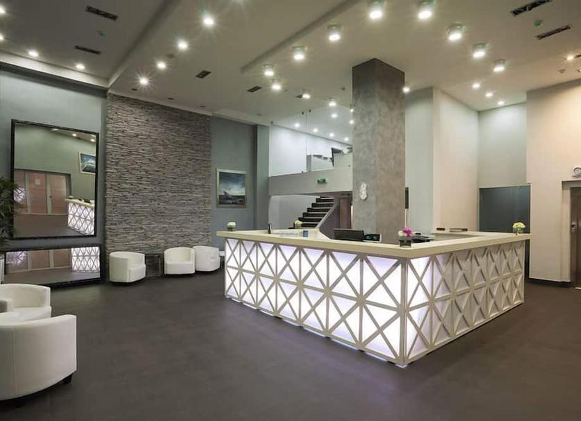 Front desk Photo