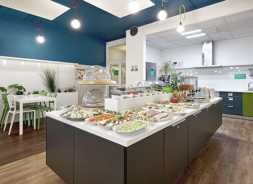 Buffet Photo
