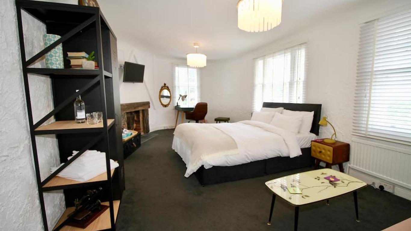 Chequers Inn