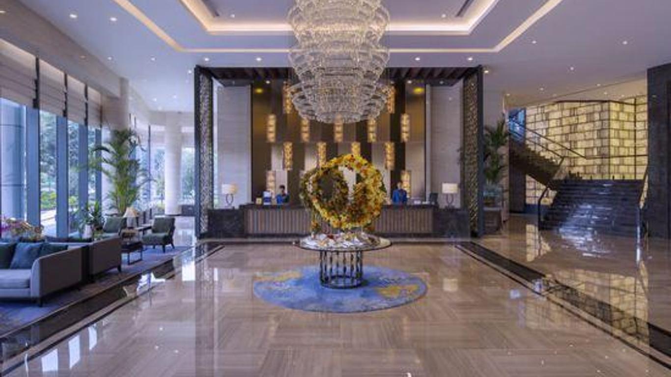 Rong Qiao Hotel