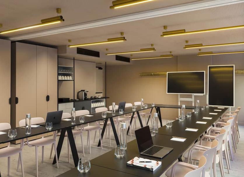 Conference room Photo