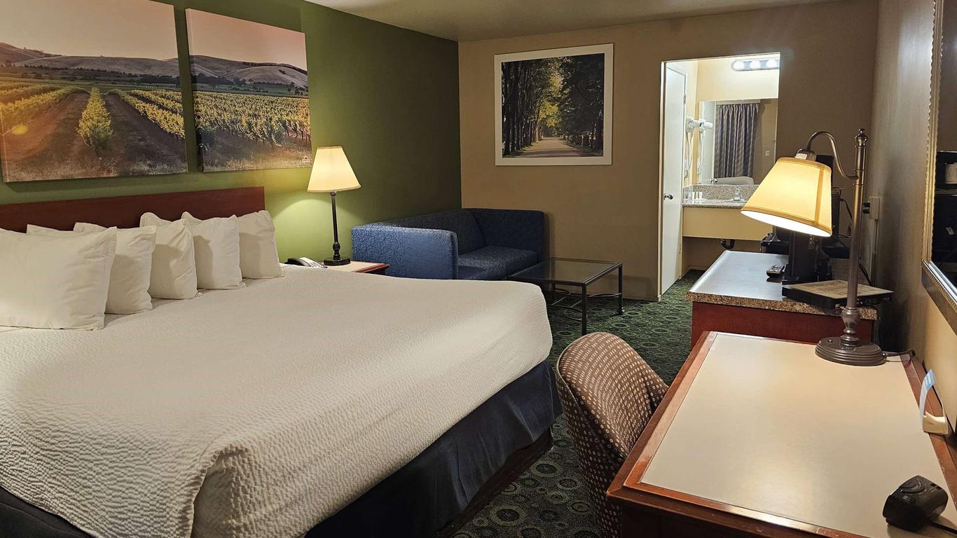 Days Inn by Wyndham Westley