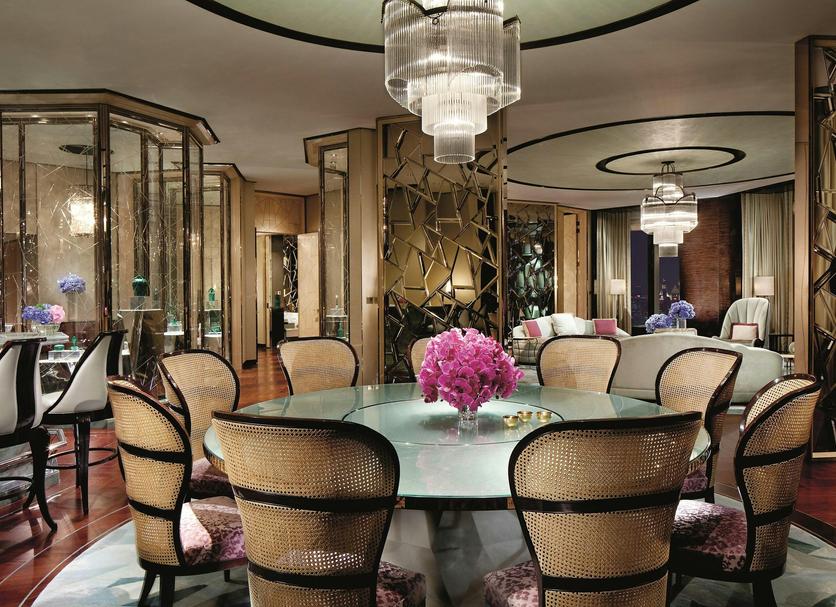 Dining room Photo