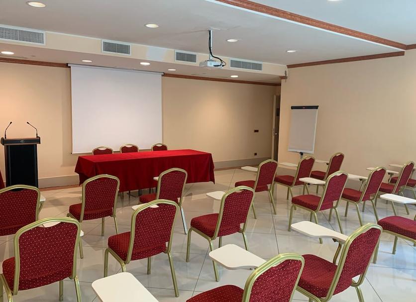 Conference room Photo