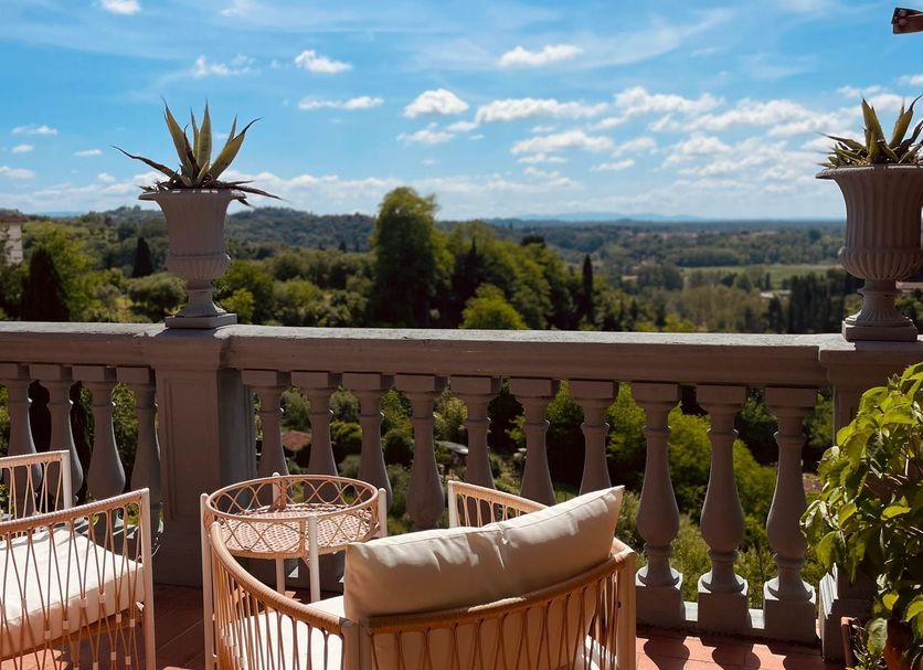Balcony Photo