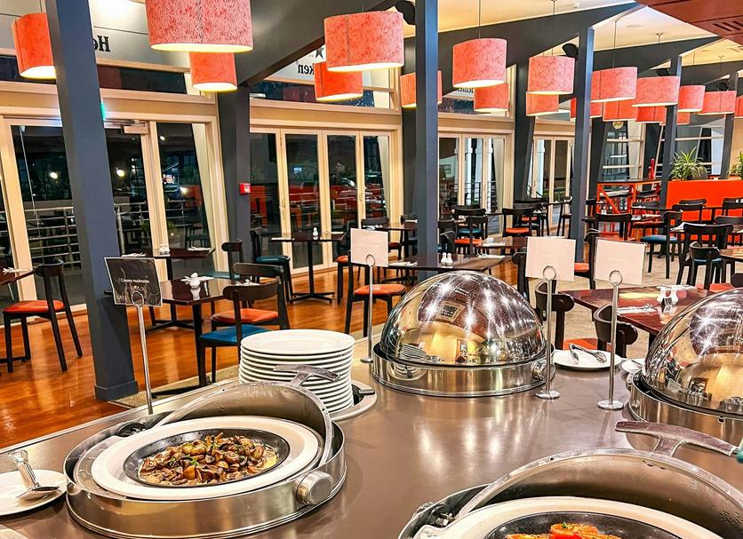 Buffet Photo