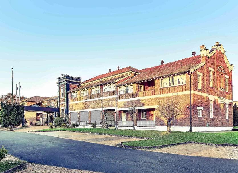 Building Photo