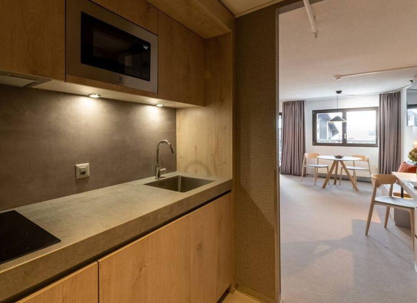 Kitchen Photo
