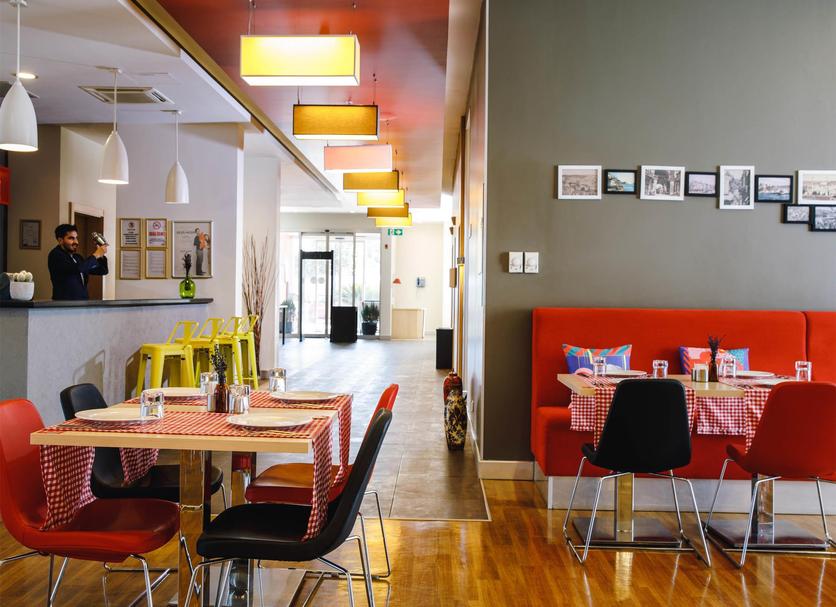 Restaurant Photo