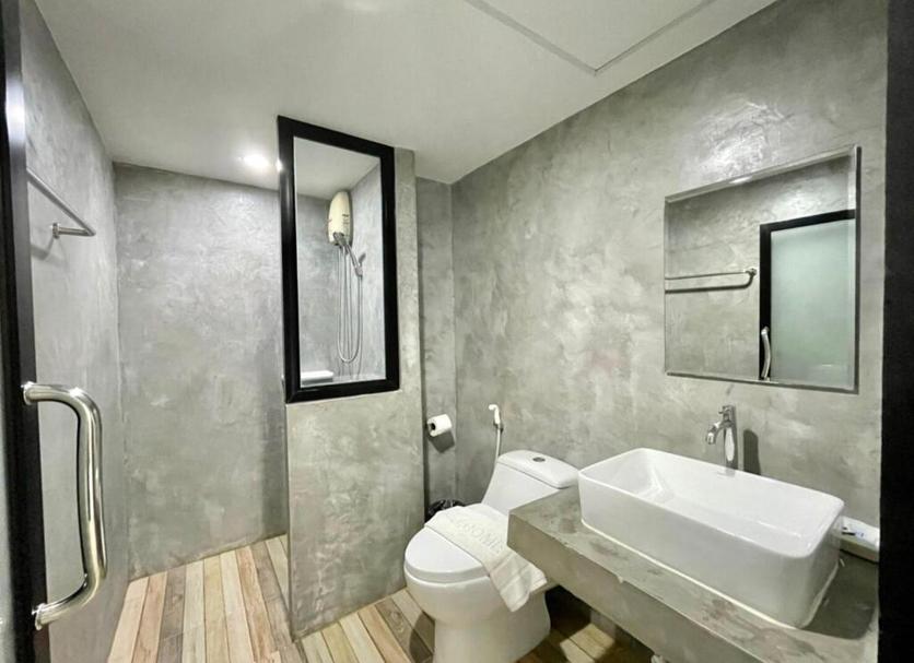Bathroom Photo