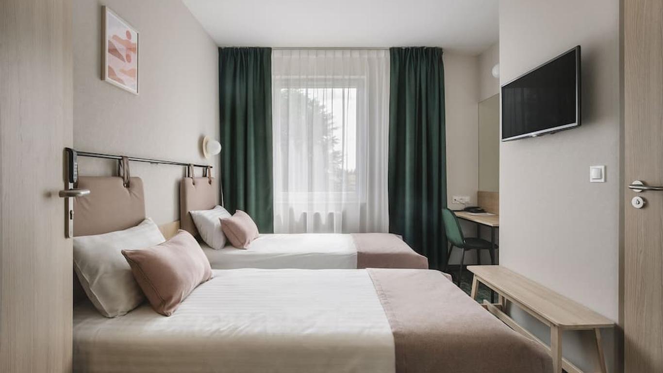 Hi Hotel Gdansk Airport