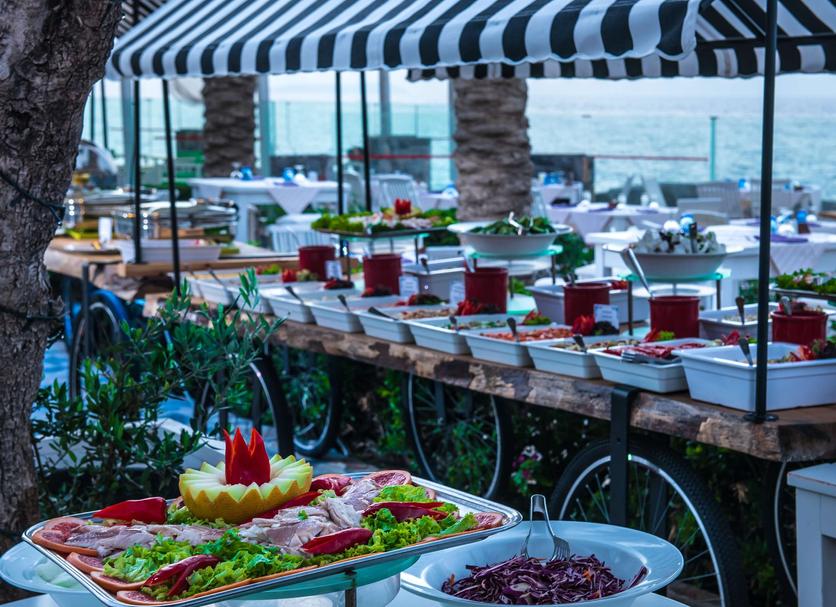 Restaurant Photo