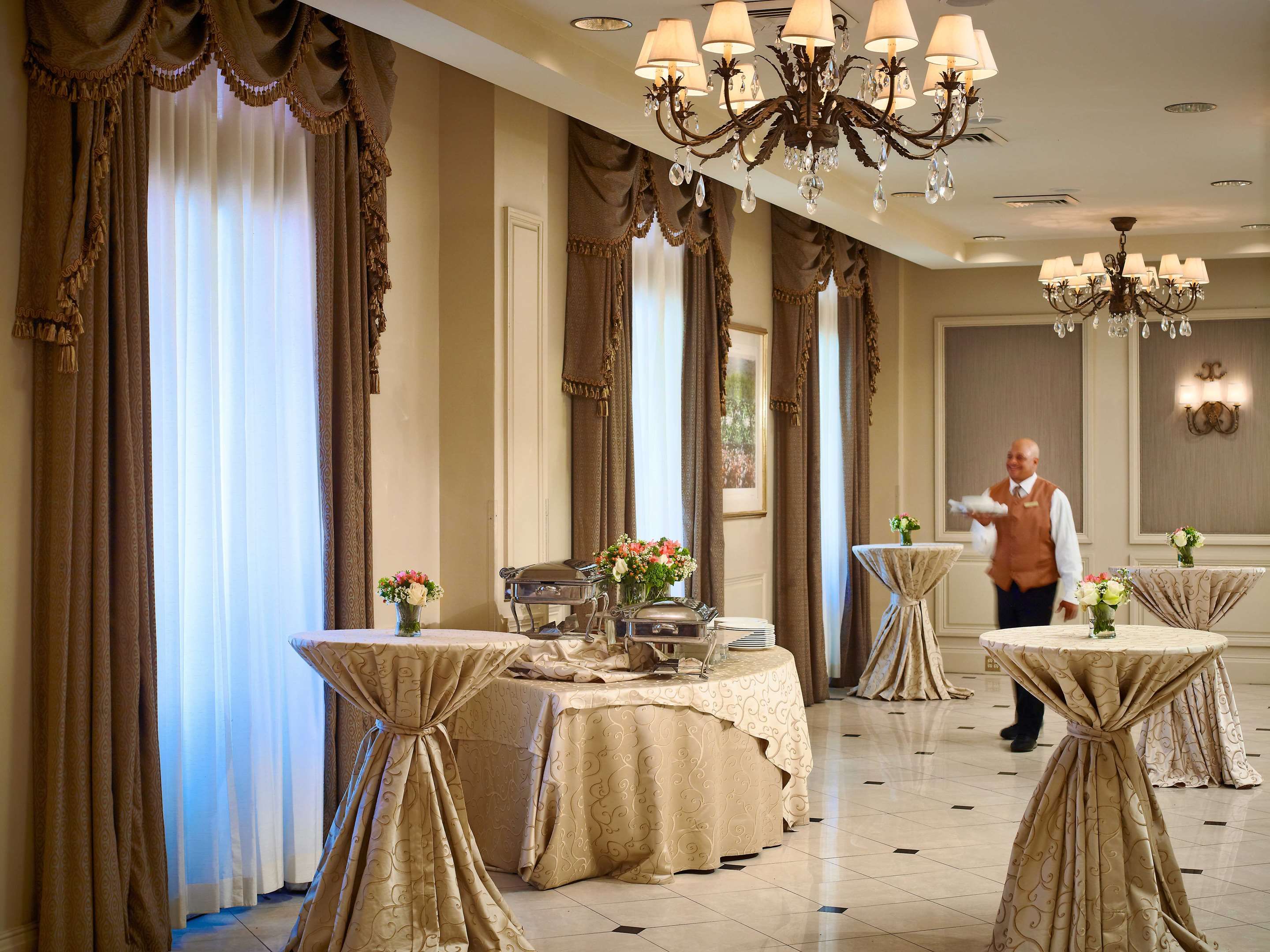 Banquet hall