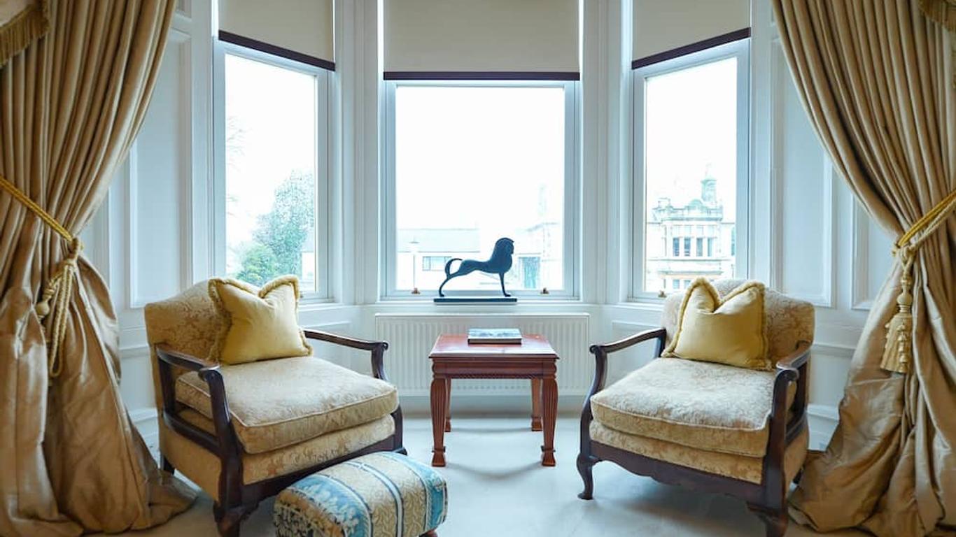 The Townhouse Ayr - Luxury B&B - adults only