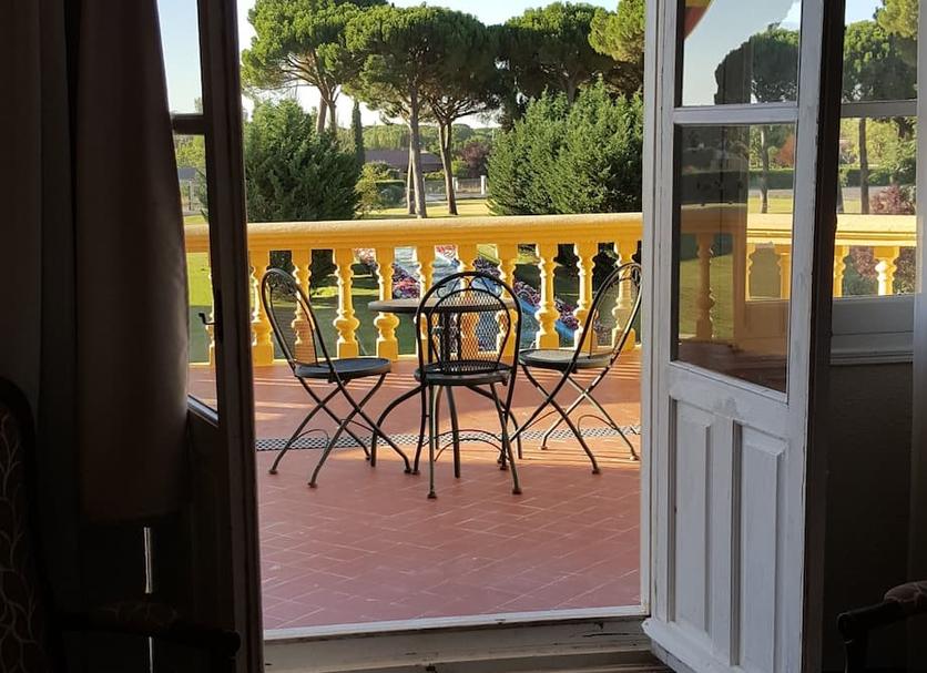 Balcony Photo