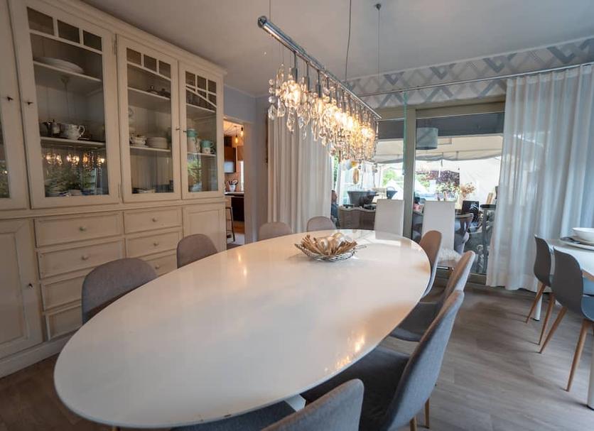 Dining room Photo