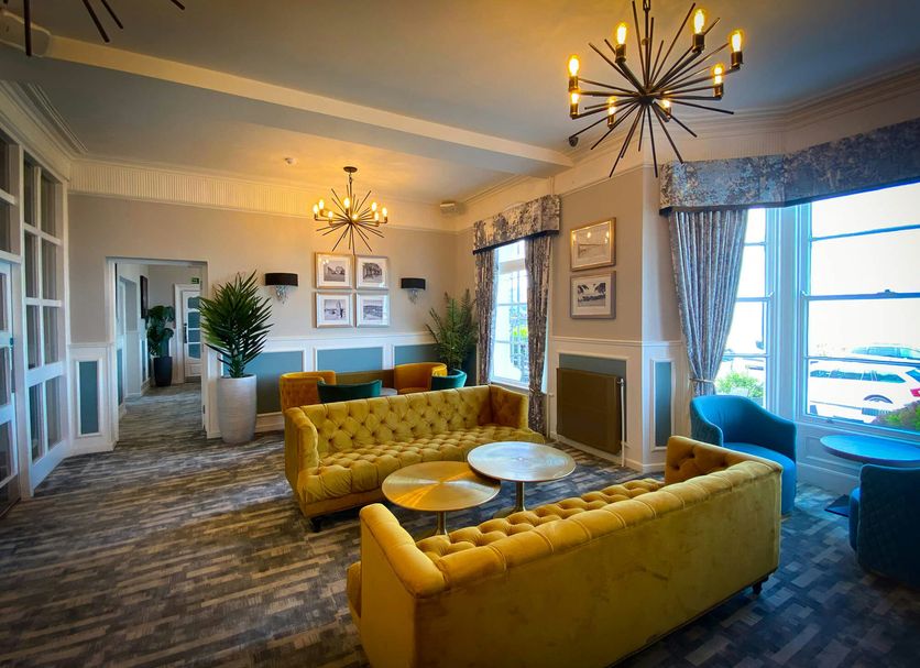 Lounge Photo