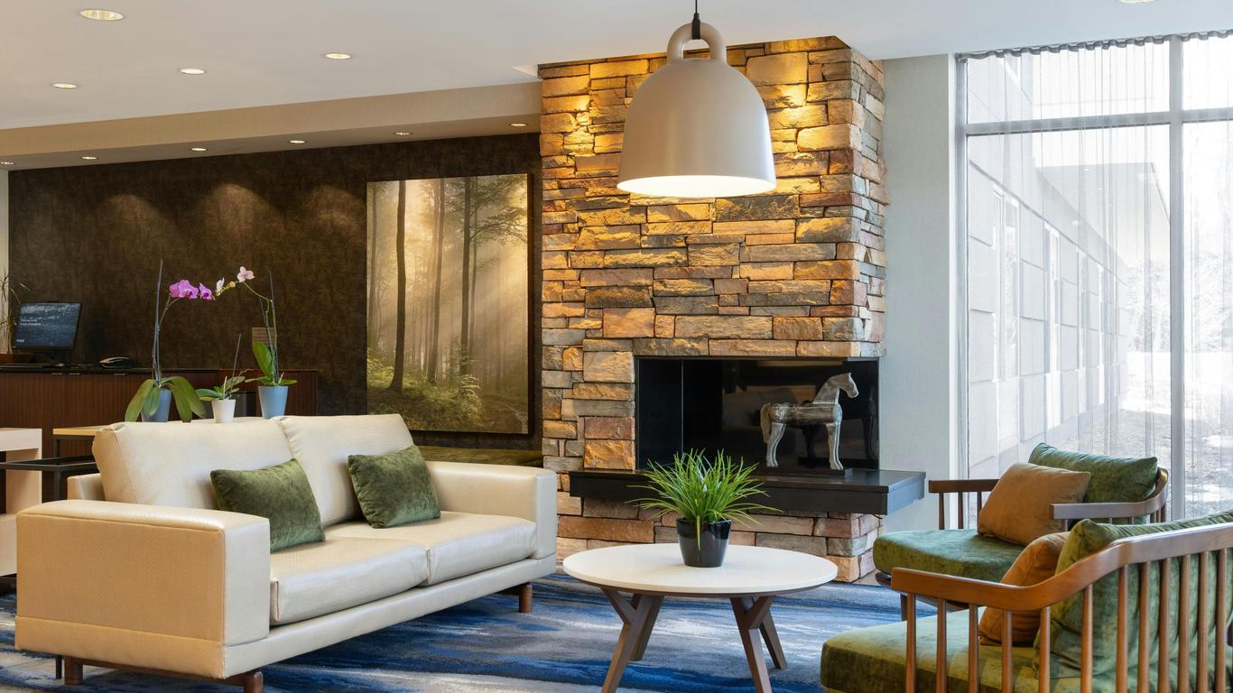 Fairfield Inn & Suites by Marriott Springfield Northampton/Amherst
