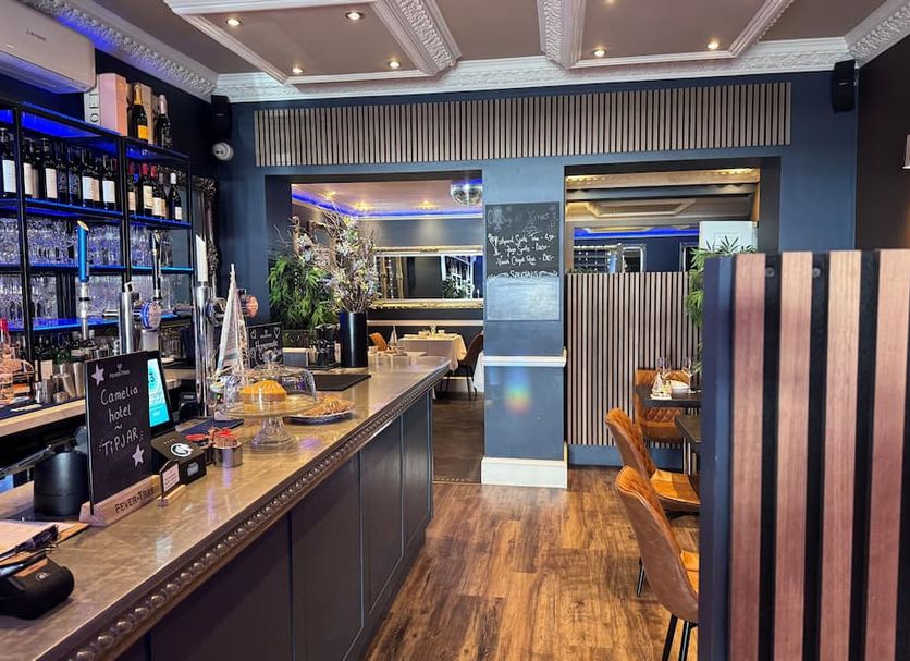 Bar Photo