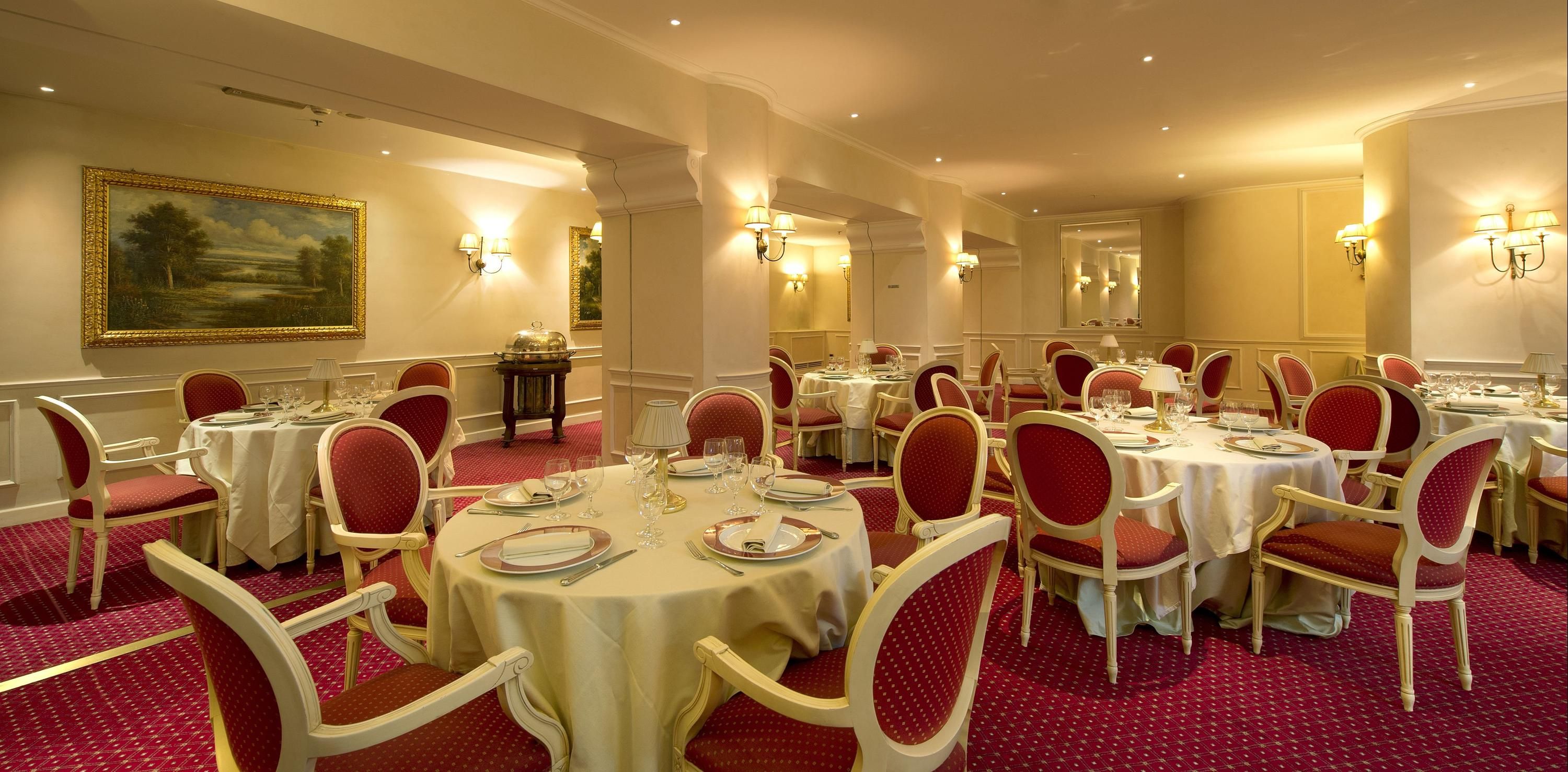 Banquet hall