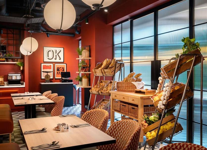 Restaurant Photo