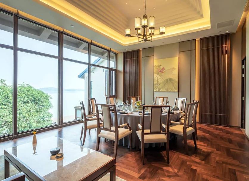 Dining room Photo