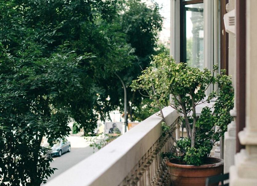 Balcony Photo