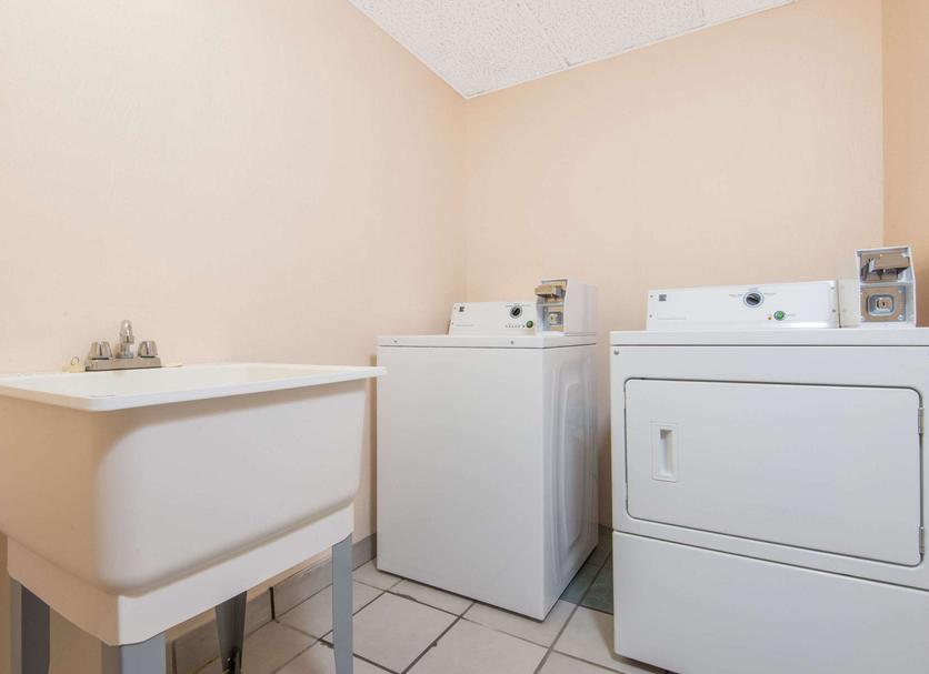 Laundry facility Photo