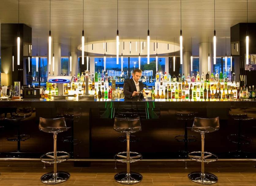Bar Photo