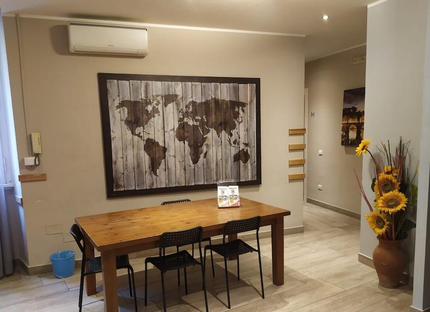 Dining room Photo