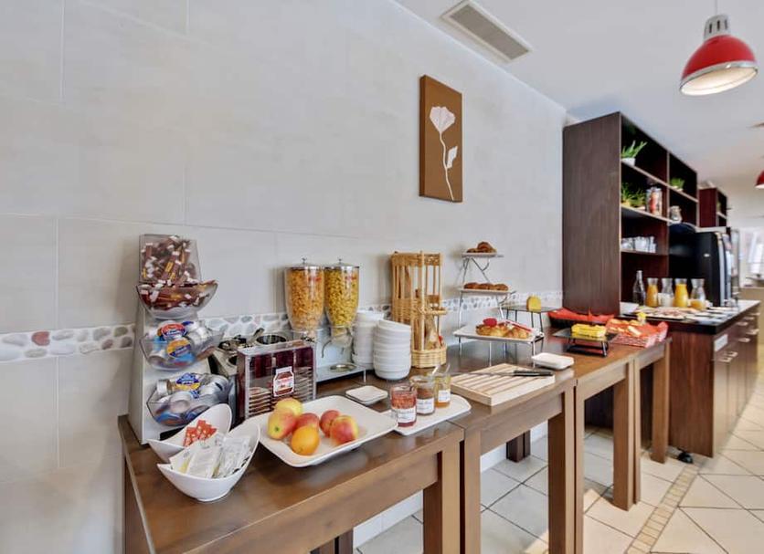Buffet Photo
