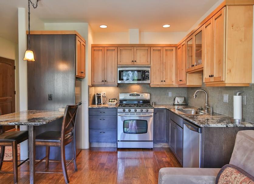Kitchen Photo