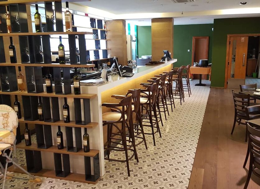 Bar Photo