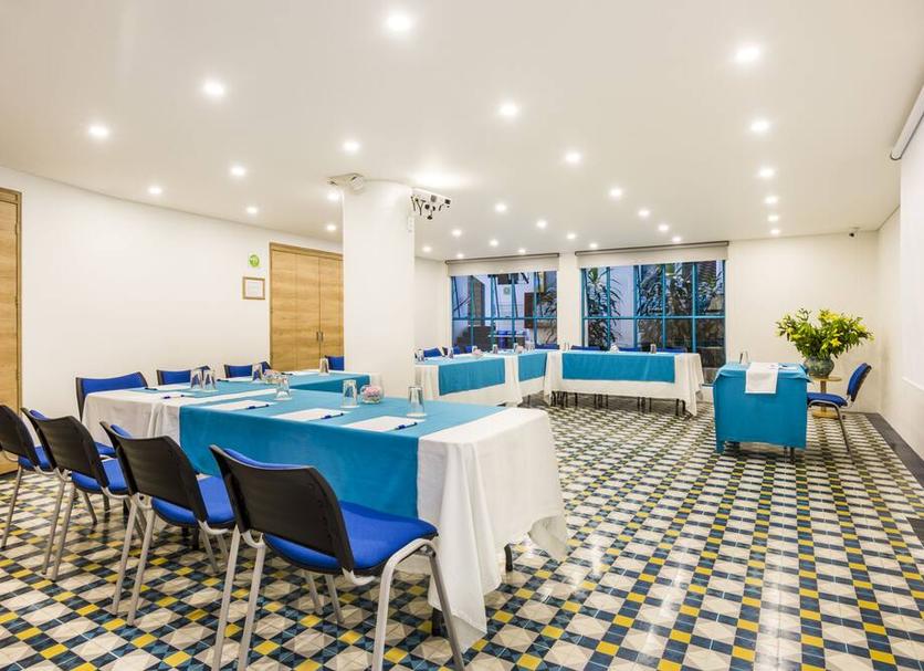 Conference room Photo