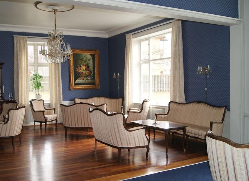 Lounge Photo