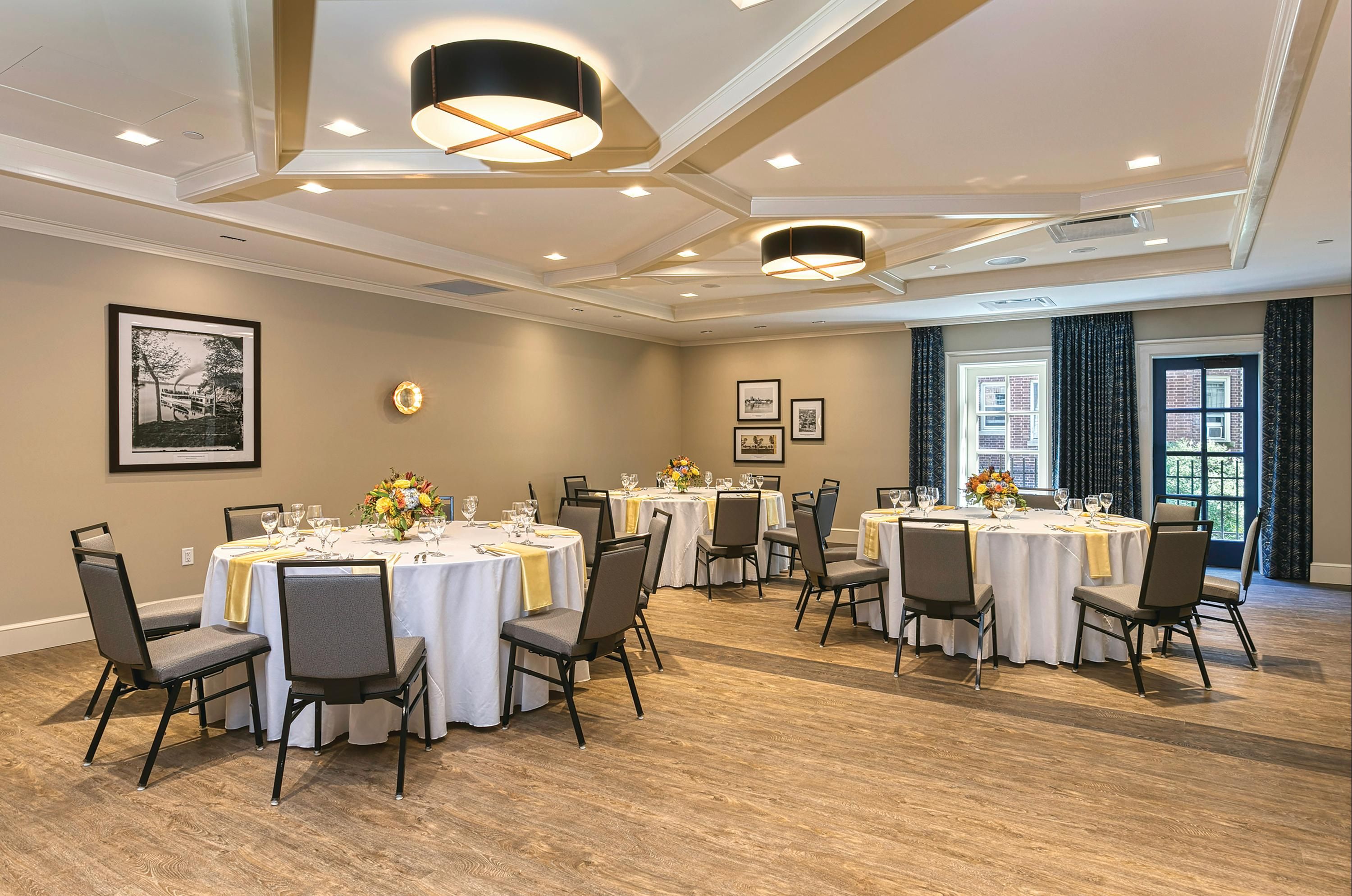 Banquet hall