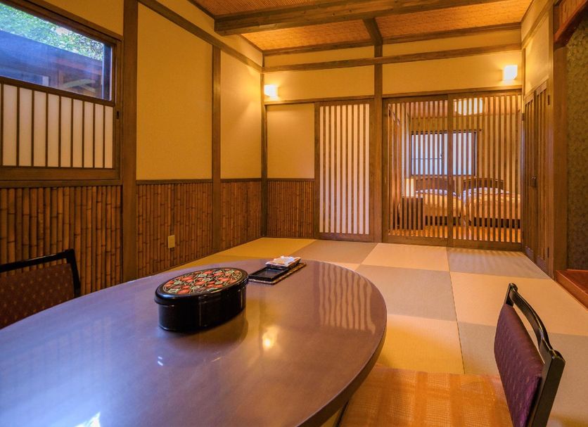 Dining room Photo