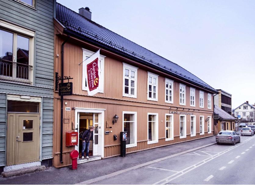 Building Photo