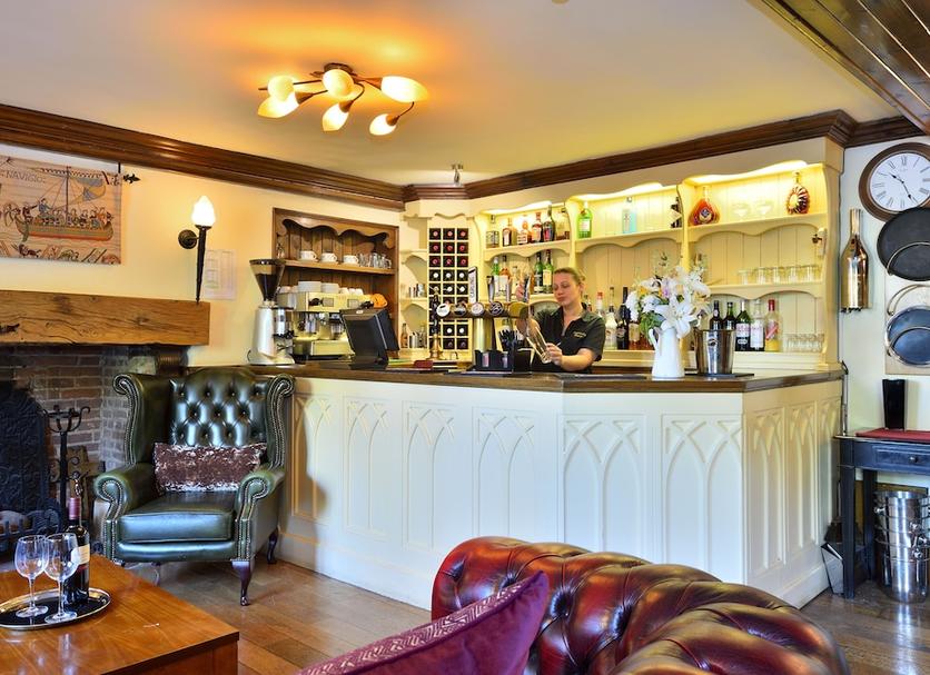 Bar Photo