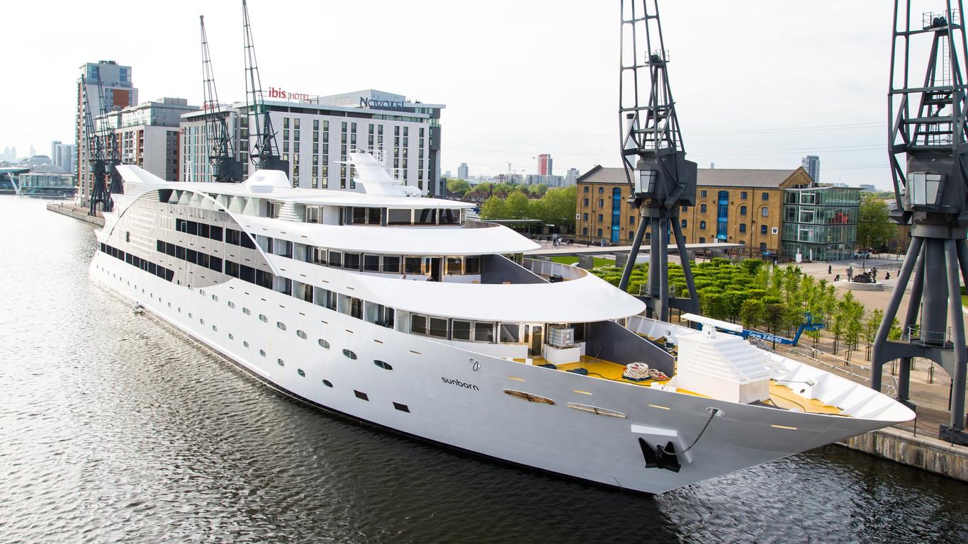 sunborn yacht hotel london deals