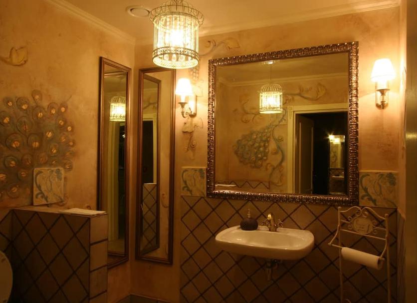 Bathroom Photo
