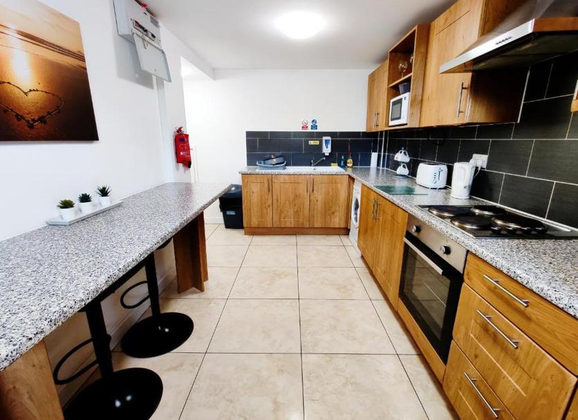 Kitchen Photo