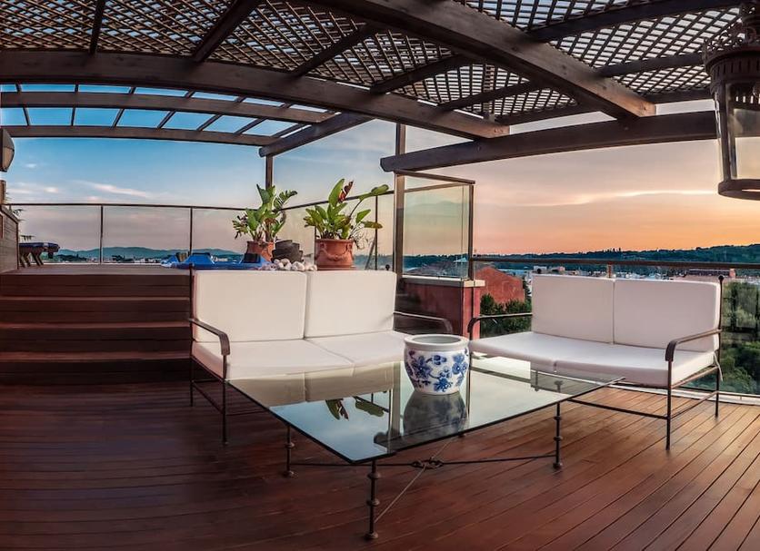Balcony Photo