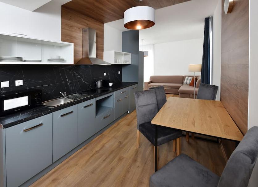 Kitchen Photo