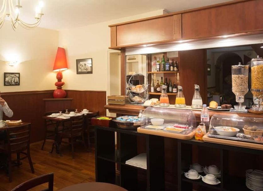 Buffet Photo