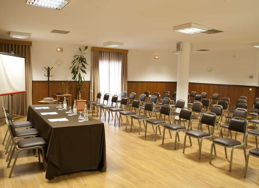 Conference room Photo