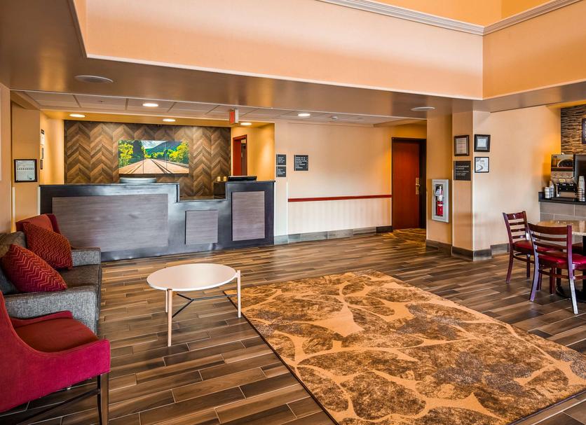 Front desk Photo