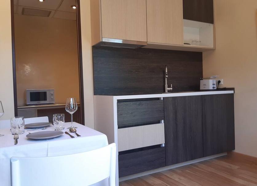Kitchen Photo