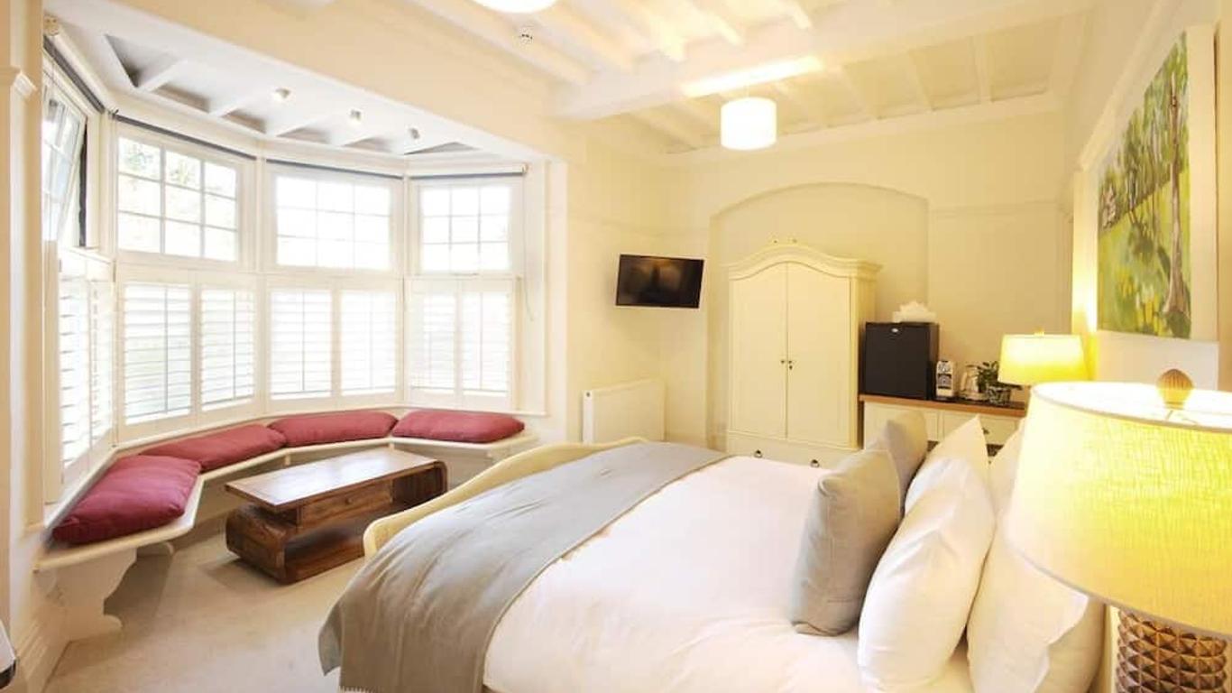 Daisybank Cottage Boutique Bed and Breakfast